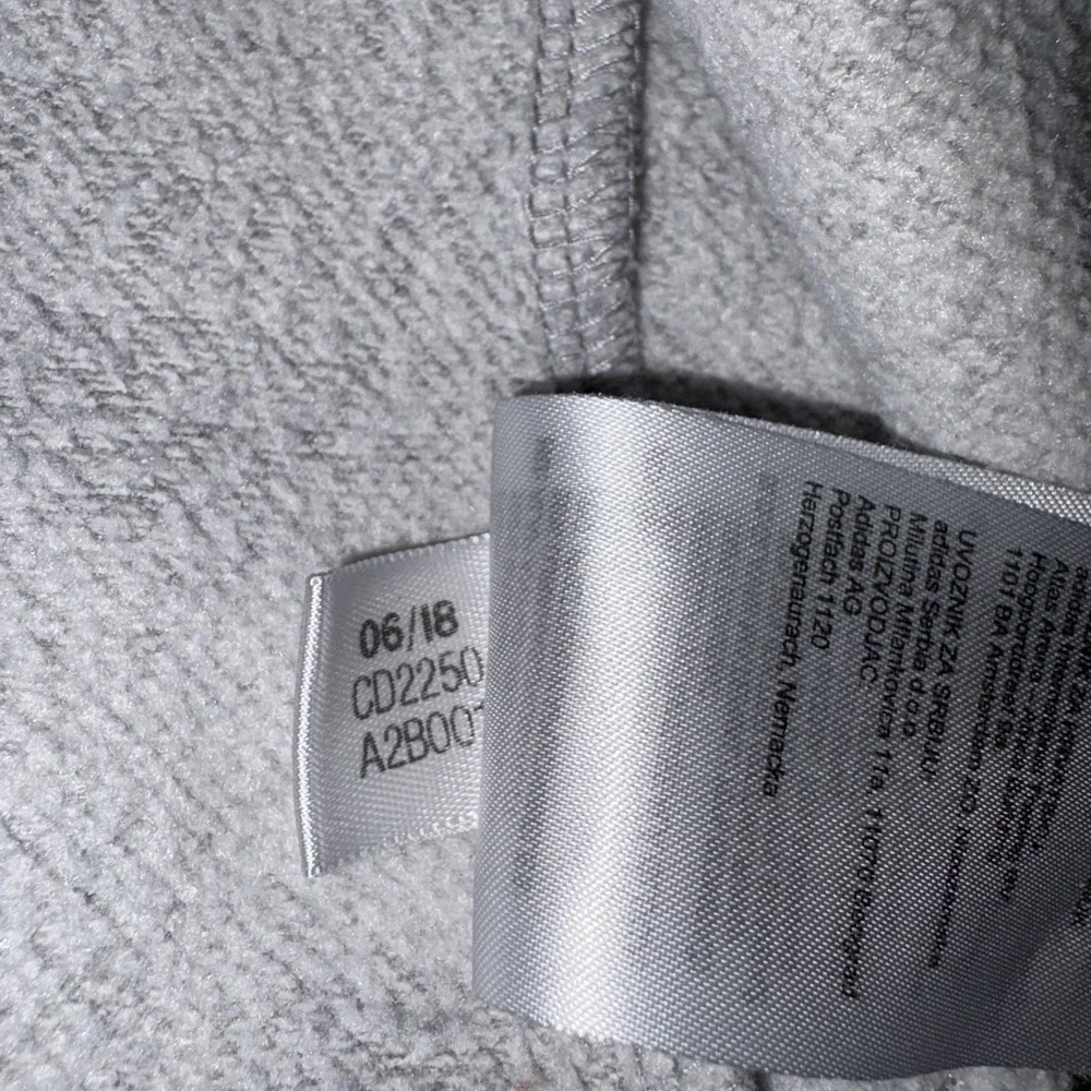 adidas Essentials 3-Stripes Full-Zip Hoodie‎ Men's Gray Fleece Athletic Size Med